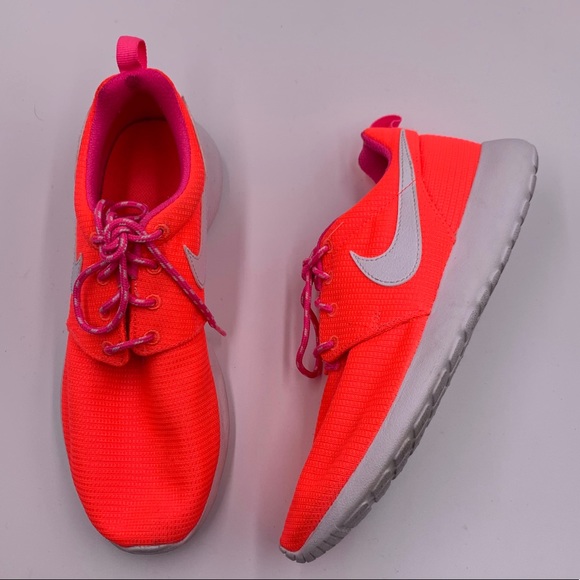 Nike Other - NIKE Roshe running shoes